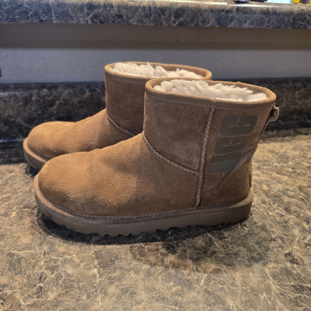 UGG Classic Mini Rubber Logo Fleece Lined Booties in Chestnut Brown Women's 7
